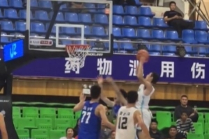 絕殺時(shí)刻！恭喜廣東宏遠(yuǎn)獲得全國(guó)U17青少年籃球聯(lián)賽季軍！