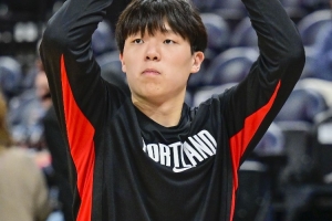 解說：里夫斯把NBA完完全全打明白了 楊瀚森還在學習中