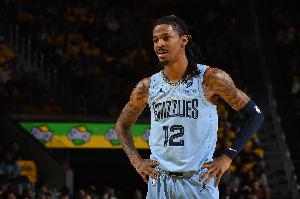 殺傷可以！莫蘭特14中5貢獻(xiàn)19分3板8助 罰球9中9