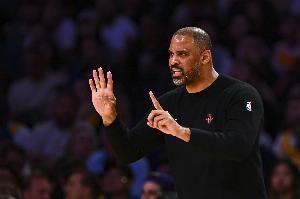 記者：烏度卡找了一個合適的對手來調整陣容 籃網(wǎng)這賽季毫無防守