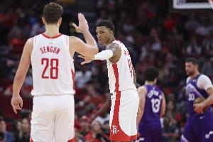 烏杜卡：史密斯變壯后比賽更自如 成功支援申京和杜蘭特