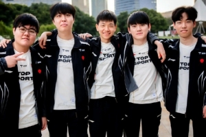 解說(shuō)米勒：恭喜tes 3-1 g2進(jìn)入四強(qiáng)！沒(méi)有懸念