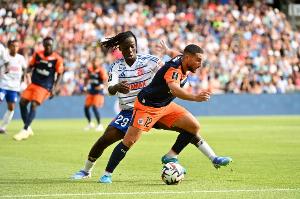 法媒：危險鏟球致福法納傷停數(shù)月，杜庫雷遭停賽4場