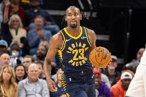 最大功臣！內(nèi)史密斯19中10&5記三分砍下生涯新高31分外加6籃板