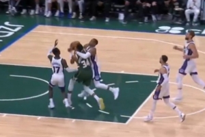 兇悍攔截！字母哥快攻中被威少直接暴力拉抱 裁判沒有升級判罰