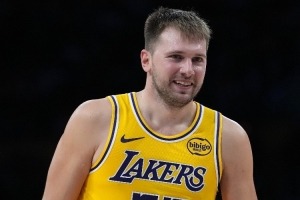 沖擊得分王？東契奇目前場均41.3分&聯(lián)盟第1 比第2字母哥多7.1分