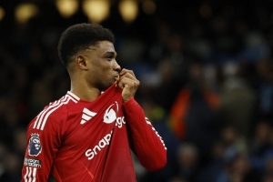 52%！阿瑪?shù)卤磺蛎赃x為曼聯(lián)2-2森林隊(duì)內(nèi)最佳，卡塞米羅第二