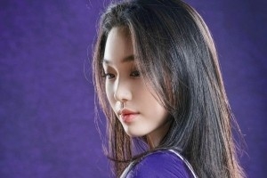 王芙蕖曬NCAA西北大學(xué)定妝照：新號(hào)碼 第三年 享受球場(chǎng)