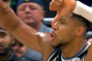 這球很不字母！字母哥翻身后仰中投壓哨絕殺！