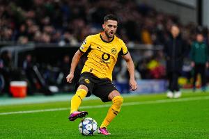 揚(yáng)-庫托：當(dāng)時我和巴薩談得很好，但曼城聯(lián)系我之后我選擇了他們