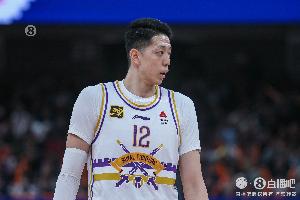 沈梓捷：經(jīng)過(guò)小組賽三戰(zhàn) 我們所有人越來(lái)越默契 配合越來(lái)越流暢