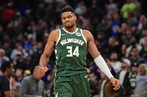 帕金斯：談到季后賽和冠軍爭奪者我只討論西部 東部球隊(duì)都扯淡