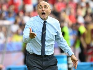 斯帕萊蒂：我們需要提高傳球質(zhì)量和速度，弗拉霍維奇背部有些問(wèn)題