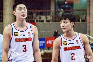 媒體人：個人認(rèn)為廣東還是先攻內(nèi)線 畢竟遼寧的中鋒輪換比較單薄