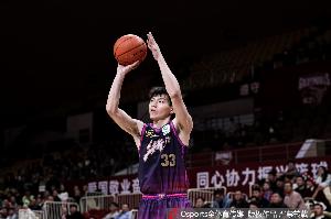 疑似上場！吳前首發(fā)32分鐘14投僅1中&三分10投全失得到2分1板4助