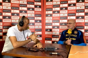 回應!德拉富恩特：亞馬爾離開時很傷心 有俱樂部曾感謝我照顧球員