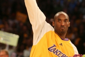 皮爾斯：科比的情緒都在鼻子上 全明星賽時還對綠軍奪冠耿耿于懷