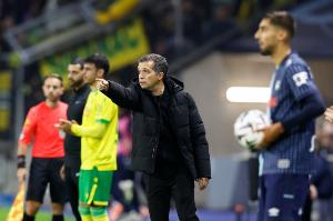 南特主帥：穆里尼奧為葡萄牙人打開視野，沒他我可能不會(huì)成為教練