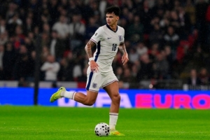 TA：奧賴利或擔任英格蘭主力；球隊終于找到中場組織核心：安德森