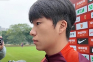 李鎮(zhèn)全：銅梁龍成功沖超非常開心 對韓國做好自己、全力以赴