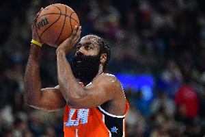 哈登：我打球就是為了贏球 付出努力自然就會(huì)有這樣的結(jié)果