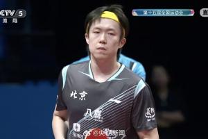 大頭連拿6分！王楚欽vs樊振東第一局，王楚欽11-7先下一城！