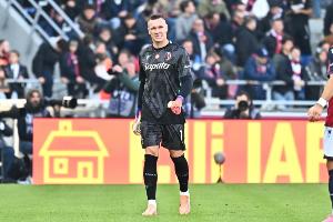 博洛尼亞門(mén)將：守門(mén)員必須會(huì)撲救 每次射正都丟球腳法再好也沒(méi)用