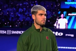 阿卡：很高興能和辛納在決賽相遇，做好了全場(chǎng)觀眾支持他的準(zhǔn)備