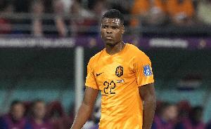 科曼：我們本想把所有球員都留在隊內(nèi)，但俱樂部決定召回鄧弗里斯