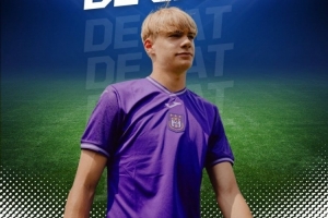 圖片報(bào)：多特正關(guān)注17歲比利時(shí)小將德凱特及16歲瑞典前鋒菲林