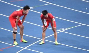 蘇炳添：把跑道留給更多的青少年，希望將中國的故事延續(xù)下去