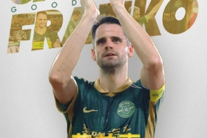 浙江隊官方：今天中超末輪比賽結束后，將為弗蘭克舉行告別儀式