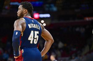 基本操作！米切爾22投11中&三分11中4 砍下32+9+5&正負值+13