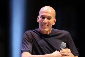 法國(guó)足協(xié)主席談齊達(dá)內(nèi)接班德尚：并非制造懸念，不想干擾球隊(duì)備戰(zhàn)