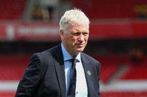 不容易！莫耶斯執(zhí)教生涯首次在客場(chǎng)戰(zhàn)勝曼聯(lián)