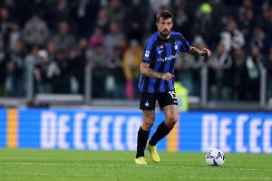 羅馬諾：國米考慮放阿切爾比離隊(duì)，利雅得新月在關(guān)注球員情況