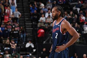 快船跌至西部倒3！小卡：現(xiàn)在還早 我們只能繼續(xù)戰(zhàn)斗看看結(jié)果如何