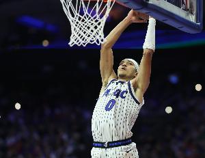 布萊克今日31分生涯新高 近5場場均17.8分2.2斷 三分命中率44%