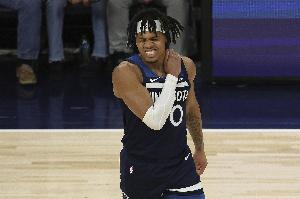 雖敗猶榮！小香農(nóng)替補(bǔ)17分鐘轟下18分 7中7一球不丟