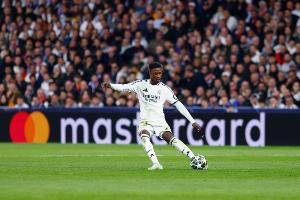 馬卡：卡馬文加此前患流感，半場被換下是因為消耗過大