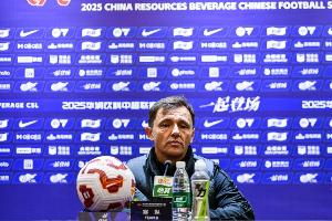 媒體人：國(guó)安四連勝靠弱隊(duì)刷出來(lái)，拉米羅真不行國(guó)安在尋找教練