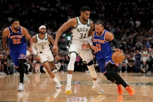 周五競(jìng)彩籃球焦點(diǎn)：雄鹿?fàn)顟B(tài)低迷 尼克斯防守有憂(yōu)