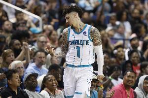 外線不準(zhǔn)！鮑爾三分球6中1拿到14分2板5助 關(guān)鍵時刻&加時遭DNP