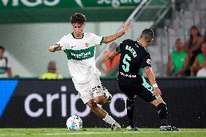 羅馬諾：阿森納密切關注20歲埃爾切中場門多薩，解約金僅2000萬歐