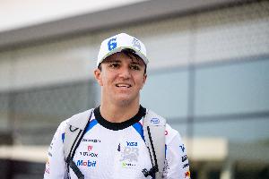 荷媒：下賽季哈賈爾將搭檔維斯塔潘，角田裕毅失去F1席位