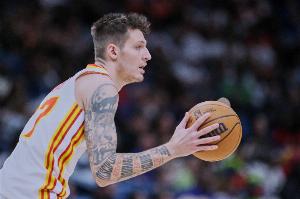 終于止血！克雷伊奇不猶豫三分命中 老鷹終止3分多鐘得分荒