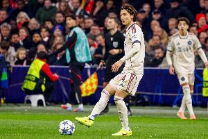 歐冠5連敗！賈府后衛(wèi)板倉滉：比賽前一天通知我踢后腰，我很震驚