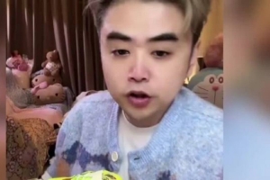 朱開(kāi)曝離開(kāi)EDG原因：有人在搞我！外賣(mài)教練就是因?yàn)槟侨艘龅模? >
                                        </div>
                                    </div>
                                                                        <div   id=