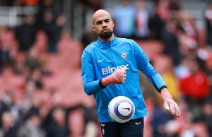 對(duì)槍手做出多次撲救！TA：羅伯特·桑切斯已成功坐穩(wěn)切爾西一門(mén)