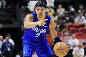 14中12砍28分！約基奇：感覺(jué)小內(nèi)姆哈德沒(méi)投丟過(guò) 他表現(xiàn)太出色了